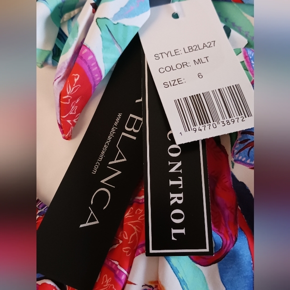 Women's size 6 Blue Tropez Lingerie Mio One-pieceColor/pattern: multicolour - Picture 4 of 4